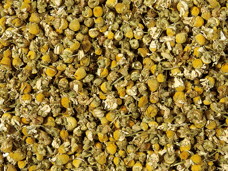 Handgeplukte Kamille Thee – natuurlijke kruidenthee zonder cafeïne, perfect voor ontspanning en huidverzorging